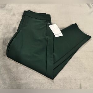 Athleta Stellar Trouser NWT size 8 Seaweed Snack